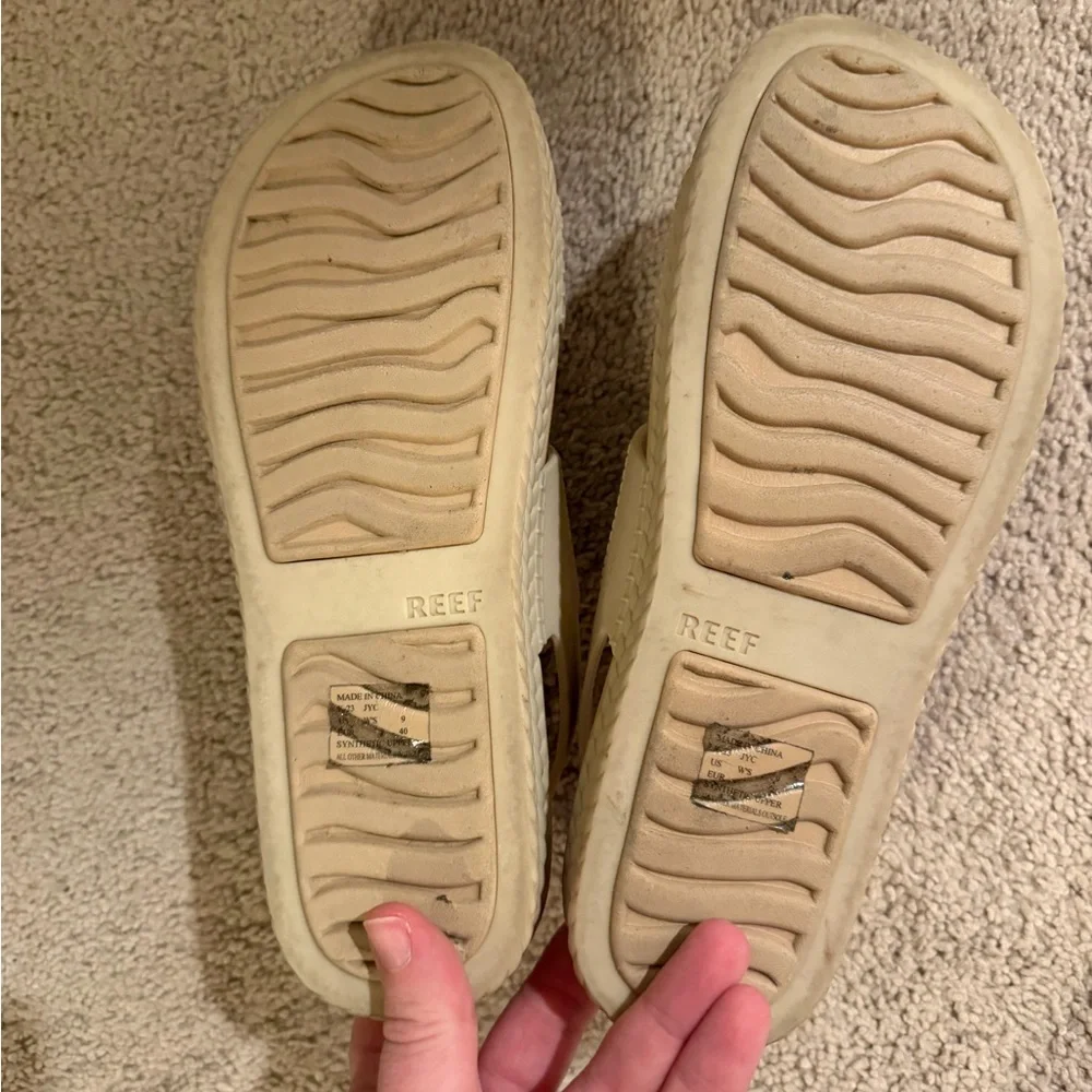 REEF Elegant Cream Women's Sandals - Picture 2 of 2